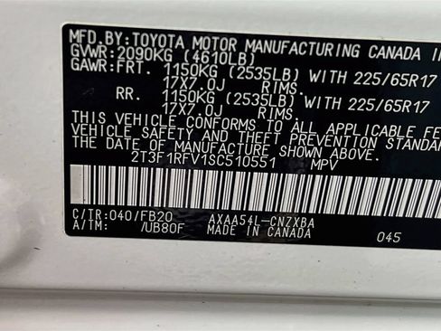 Certified 2025 Toyota RAV4 LE AWD/4WD image 27