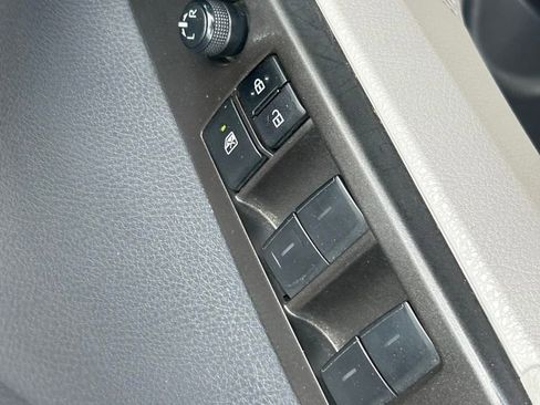 Used 2023 Toyota Camry LE image 21