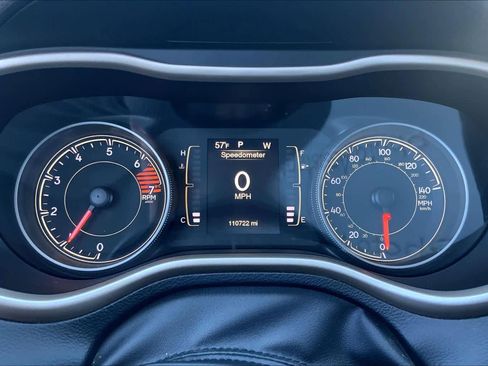 Used 2017 Jeep Cherokee Sport image 25