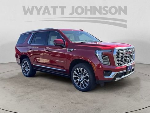 New 2026 GMC Yukon Denali w/ Sun & Power Step Package AWD/4WD image 7