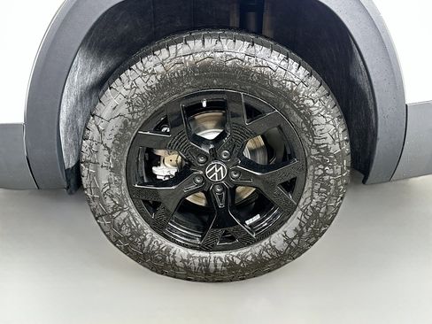 New 2026 Volkswagen Atlas Peak Edition AWD/4WD image 31