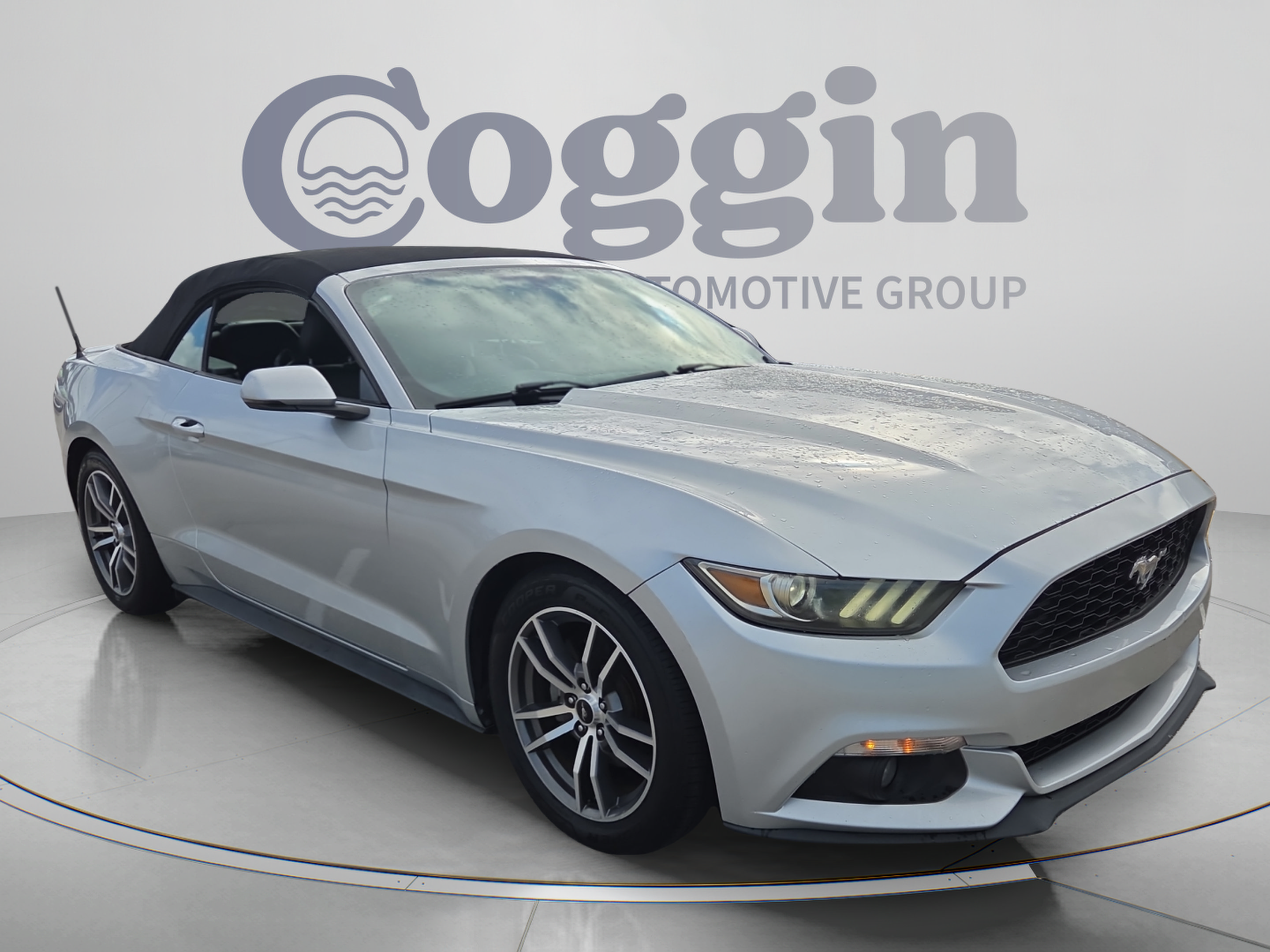 Used 2016 Ford Mustang Premium RWD image 7