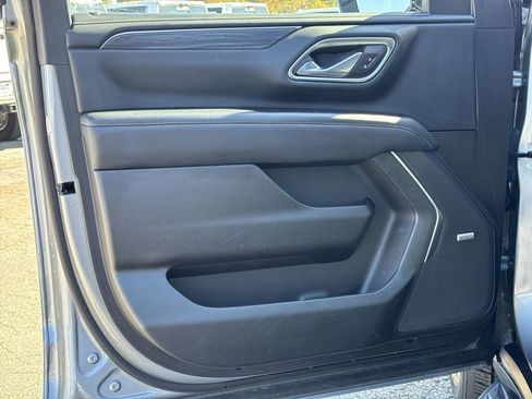 Used 2024 GMC Yukon SLT image 14