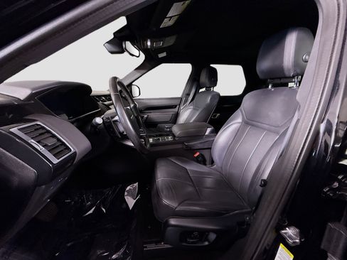 Used 2019 Land Rover Discovery SE AWD/4WD image 22