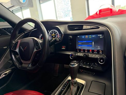 Used 2016 Chevrolet Corvette Stingray Coupe RWD image 61