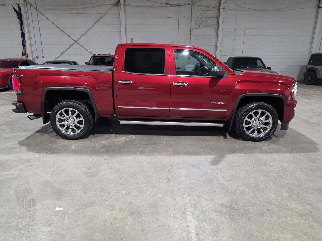 Used 2018 GMC Sierra 1500 Denali AWD/4WD image 17