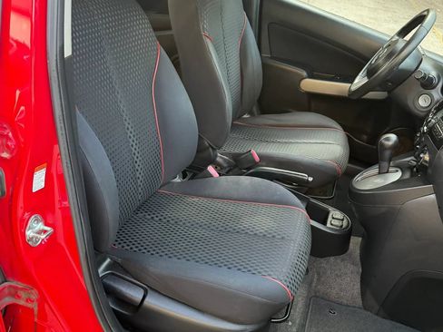 Used 2011 MAZDA MAZDA2 Touring FWD image 41