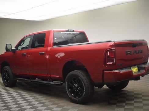 New 2026 RAM 2500 Big Horn AWD/4WD image 12