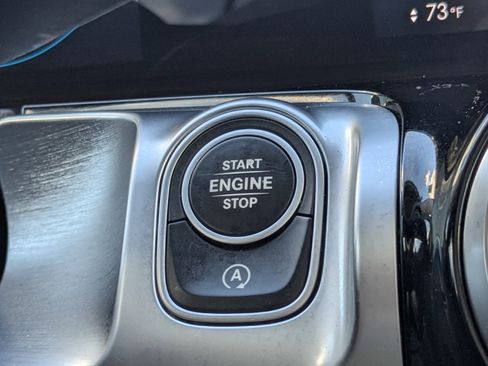 Used 2020 Mercedes-Benz GLB 250 4MATIC image 32