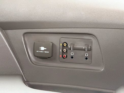 Used 2016 Honda Odyssey Touring image 22