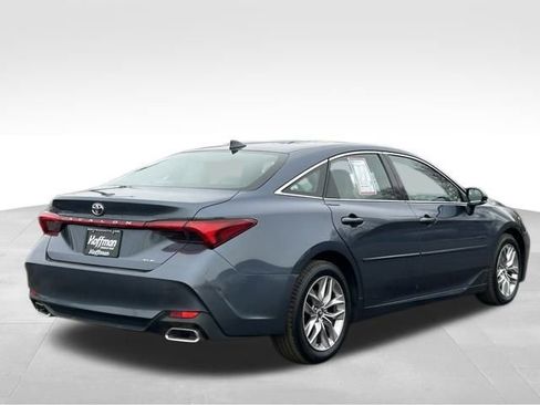 Used 2019 Toyota Avalon image 7