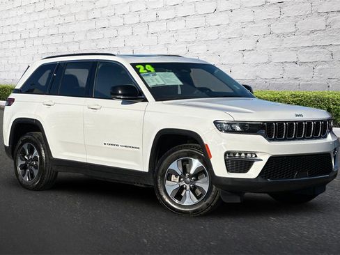 Used 2024 Jeep Grand Cherokee Limited 4xe image 2