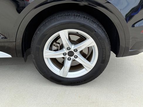 Used 2021 Audi Q5 2.0T Premium AWD/4WD image 11