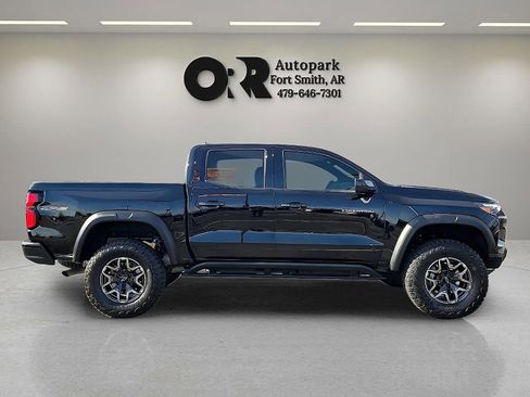 Used 2024 Chevrolet Colorado ZR2 w/ Safety Package image 6