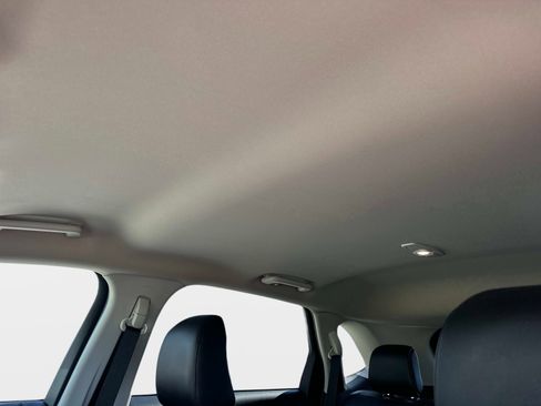 Used 2023 Ford Edge SEL w/ Convenience Package image 22