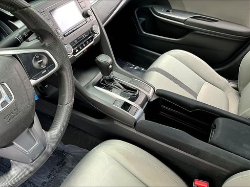 Used 2016 Honda Civic LX image 17