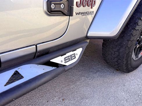 Used 2018 Jeep Wrangler Unlimited Rubicon image 5