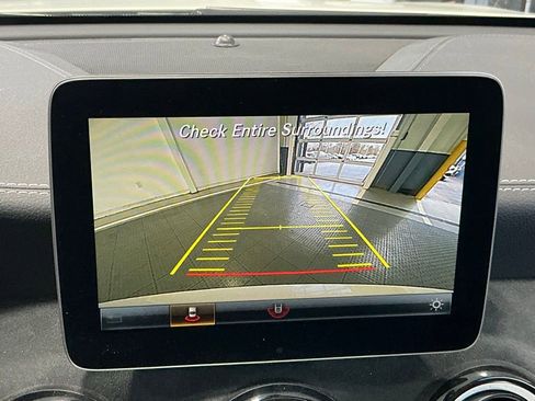 Used 2018 Mercedes-Benz CLA 250 image 7