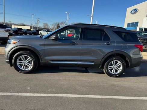 Certified 2024 Ford Explorer XLT w/ Equipment Group 202A AWD/4WD image 4
