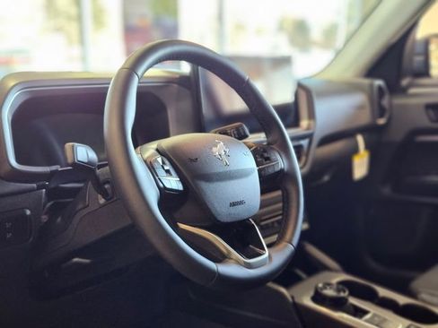 New 2025 Ford Bronco Sport Outer Banks w/ Sasquatch Outer Banks Package image 17