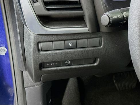 Certified 2023 Nissan Rogue SV image 12