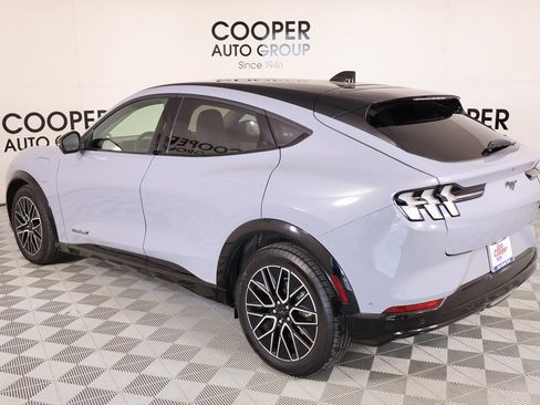 Used 2024 Ford Mustang Mach-E Premium image 23