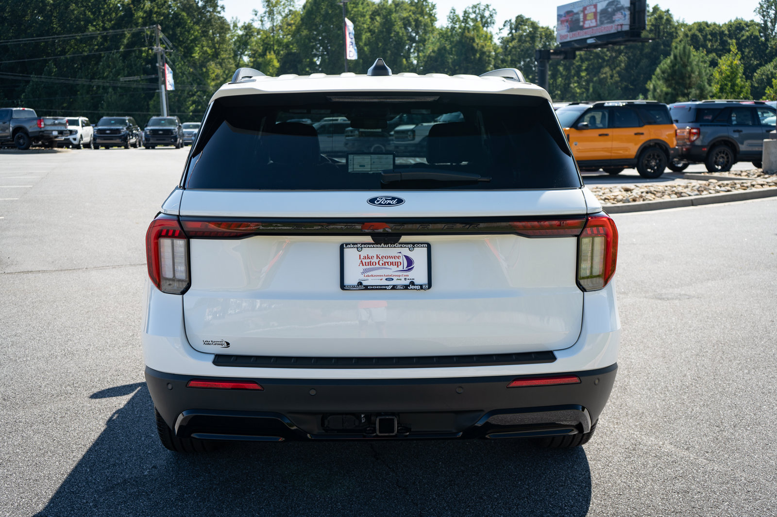 New 2027 Ford Explorer ST-Line w/ Premium Package AWD/4WD image 8