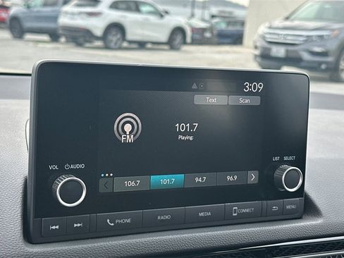 Used 2025 Honda Civic Sport image 17