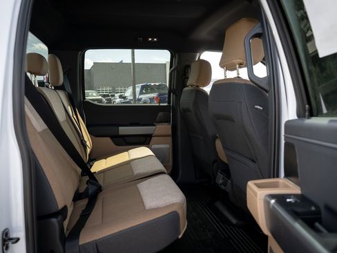 New 2026 Ford F350 XLT w/ XLT Premium Package AWD/4WD image 20