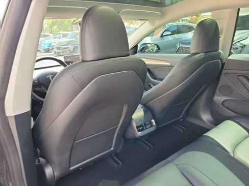 Used 2023 Tesla Model 3 Standard Range RWD image 11