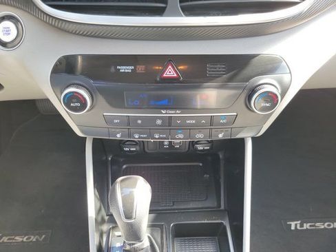 Used 2019 Hyundai Tucson Sport w/ Cargo Package FWD image 21