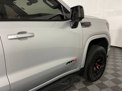 Used 2022 GMC Sierra 1500 AT4 AWD/4WD image 9