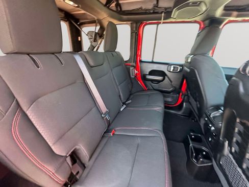 Used 2021 Jeep Wrangler Unlimited Rubicon AWD/4WD image 24