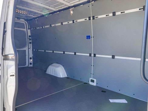 New 2025 Mercedes-Benz Sprinter 2500 image 15