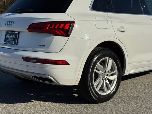 Used 2020 Audi Q5 2.0T Premium w/ Convenience Package image 13