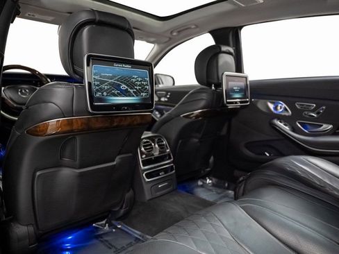 Used 2016 Mercedes-Benz Maybach S 600 image 39