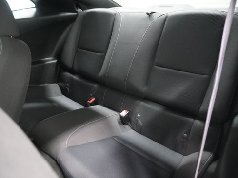 Used 2011 Chevrolet Camaro LT RWD image 13