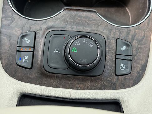 Used 2023 GMC Acadia Denali AWD/4WD image 53