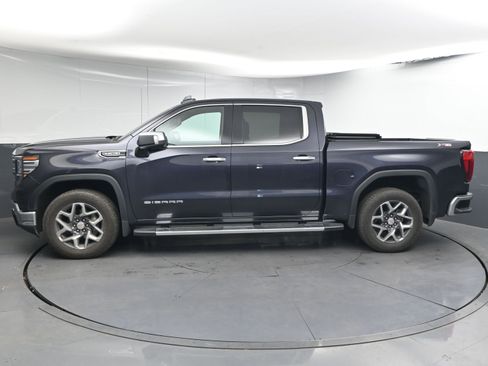 Used 2024 GMC Sierra 1500 SLT w/ SLT Premium Plus Package image 5