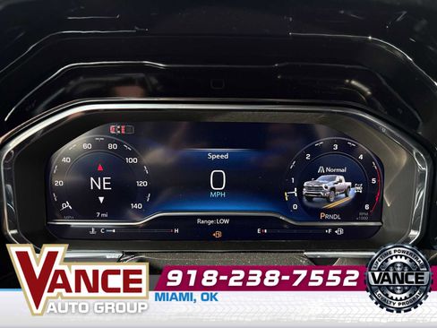 Used 2025 Chevrolet Silverado 2500 LT w/ Leather Package image 35