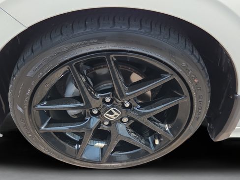 Certified 2024 Honda Civic Sport image 30