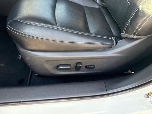 Used 2020 Nissan Altima 2.0 Platinum image 12