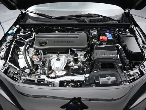 Used 2025 Honda Civic Sport image 45