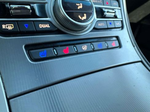 Used 2020 Lincoln MKZ Reserve w/ Elements Package FWD image 26