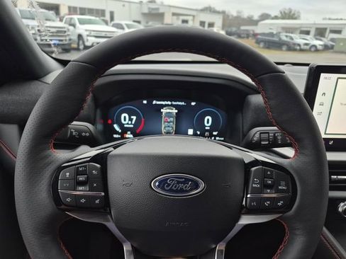New 2026 Ford Explorer ST-Line w/ ST-Line Street Pack image 23
