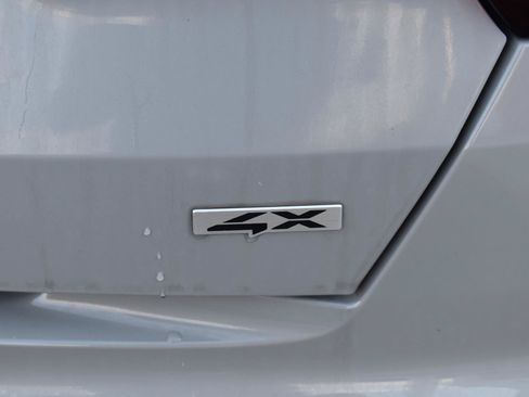 Used 2023 Kia Sorento SX AWD/4WD image 10
