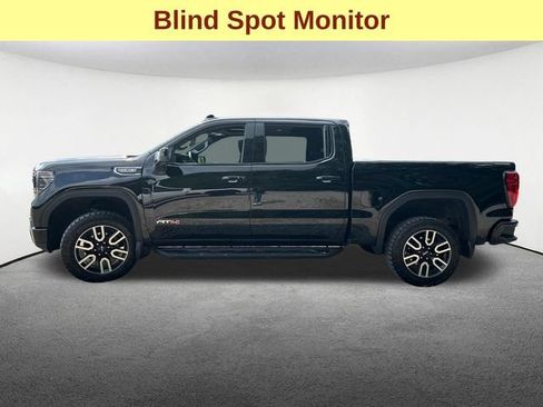 Used 2025 GMC Sierra 1500 AT4 w/ Technology Package AWD/4WD image 6