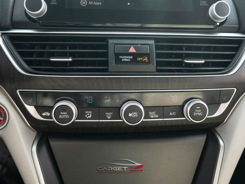 Used 2018 Honda Accord EX-L image 34