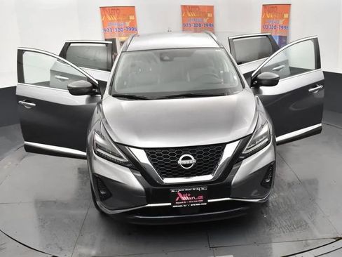 Used 2023 Nissan Murano SV FWD image 10