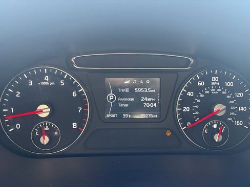 Used 2017 Kia Sorento LX image 15